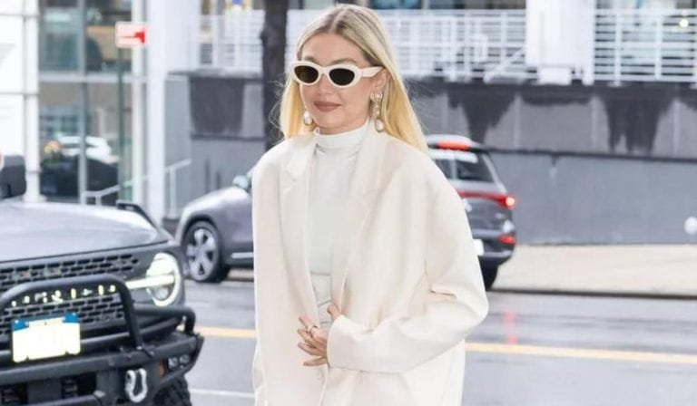El look de Gigi Hadid con la tendencia de calzado lucida por Amal Clooney