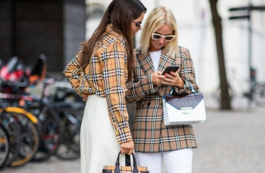 Nueva Adquisición de Burberry: Reforzando su Dominio con…