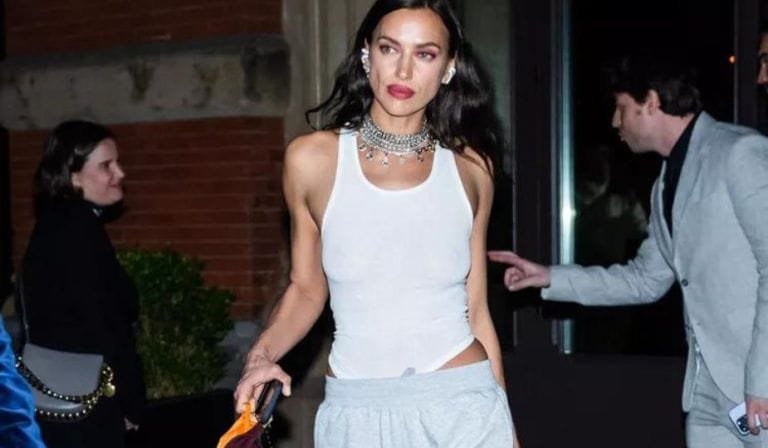 Irina Shayk presenta esta prenda básica de verano