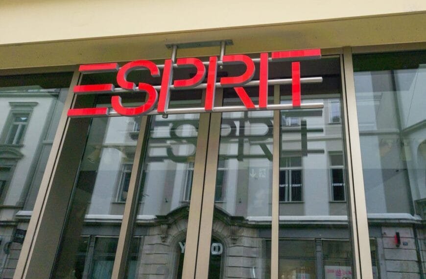 Esprit se declara en quiebra…