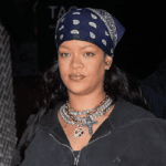 Rihanna Usó Estos Jeans Aprobados por A$AP Rocky Con las Botas Más Tendencia del Invierno
