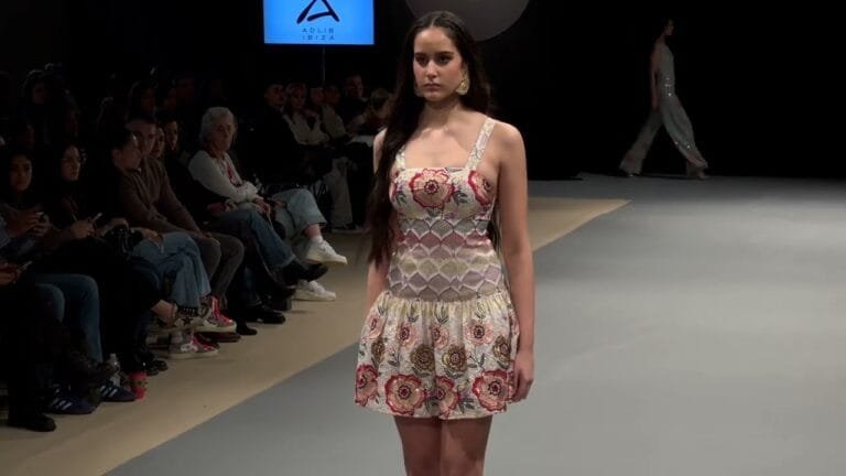 Desfile Adlib Ibiza | MOMAD 24 febrero