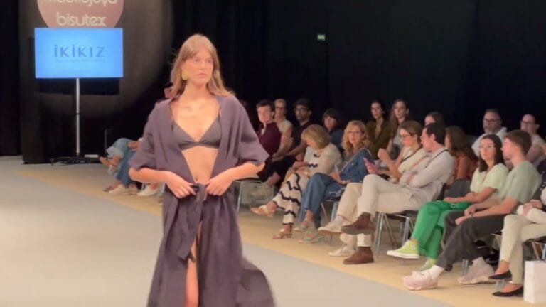 Desfile IKIKIZ | MOMAD24 – Edición septiembre