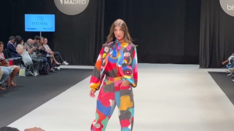 Desfile Procolombia | MOMAD 23 septiembre