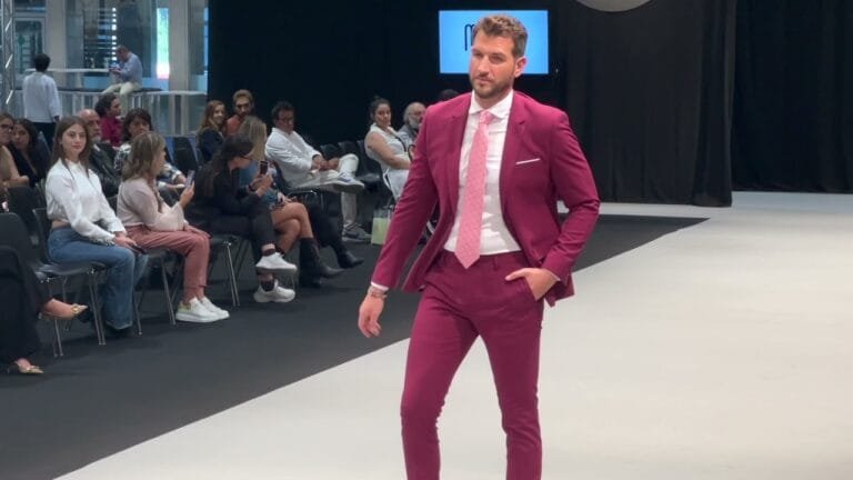 Desfile Triángulo de la Moda | MOMAD 23 septiembre