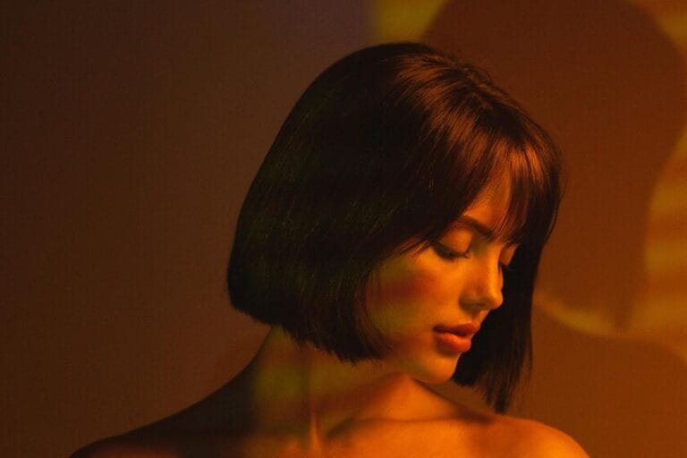 Las mujeres españolas mayores de 50 optan por el corte de pelo ‘french bob’ por su efecto rejuvenecedor y chic