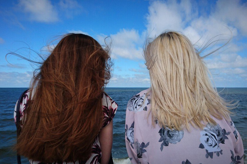 Consejos de expertos para lucir un cabello bonito, sano y juvenil