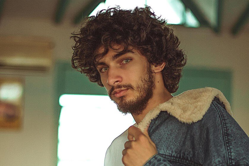 La tendencia que reintroduce la permanente y arrasa entre la generación Z